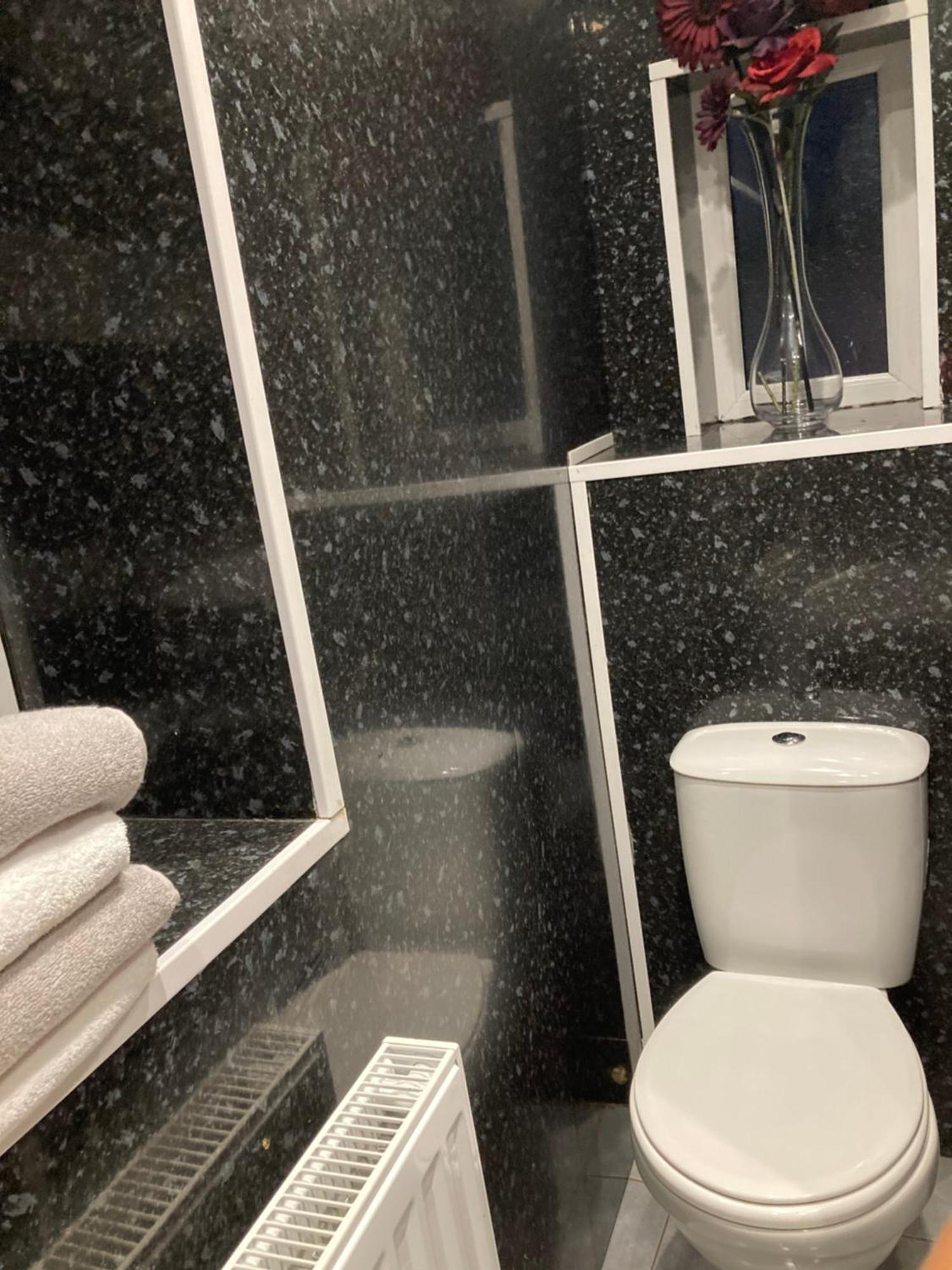 3 Bed Town House Llandeilo Carmarthenshire Villa Buitenkant foto